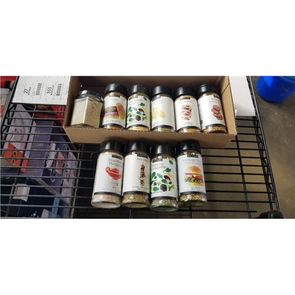 TRAY OF 10 NEW ASSORTED EPICURE SPICES AND SEASONINGS