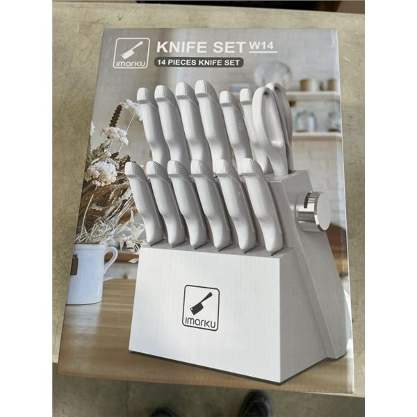 NEW IMARKU 14 PIECE KNIFE SET. MODEL W14