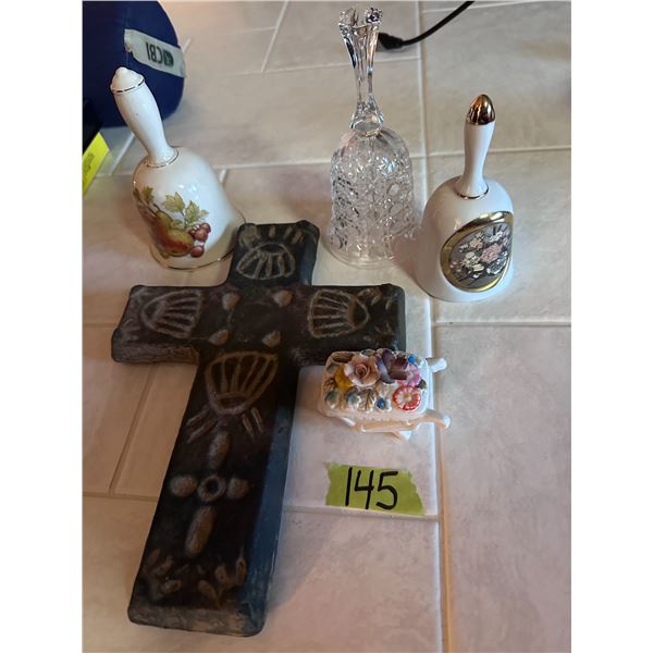 Home décor items