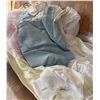 Image 10 : Large Mixed Lot Dolls Shirley Temple Collection Vintage Clothing Shoes Accessories