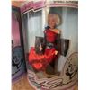 Image 5 : 4 Marilyn Monroe Collector's Series Dolls in Box Spectacular Showgirl & Superstar