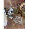 Image 4 : Decorative Lot: Tote, Doll, Metal Basket, Glassware, Figurine, Framed Print