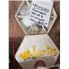 Image 10 : Wade Whimsies Porcelain Miniatures, Beswick Figure, Boxes and Loose Pieces