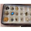 Image 3 : Vintage Costume Jewellery Lot: Earrings, Brooches, Pins, Clip-Ons, 30+ Pieces