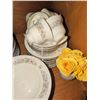 Image 2 : Wedgwood Bone China Aspen Dinnerware Set, Made in England, Service for Multiple
