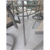 Image 9 : Outdoor Patio Set With Glass Table And Six Mesh Chairs