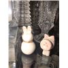Image 3 : Glass and Ceramic Vases, Metal Bird Figurine, and Decorative Pieces Lot