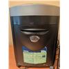 Image 8 : HP Officejet Pro 8600 Printer and Royal 80X Confetti Cut Paper Shredder