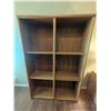 Image 2 : Large Wooden Bookshelf with Four Compartments and Adjustable Shelves