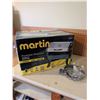 Image 1 : Martin GR14 Portable Propane BBQ Grill with Hose, 14000 BTU