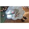 Image 6 : Decorative Tableware, Aynsley Pembroke Dish, Glass Vases, Placemats, Centrepieces