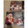 Image 3 : 4 Holiday-Themed Stretched Canvas Wall Prints with Santa and Snowman