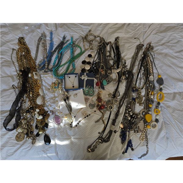 Costume Jewellery Lot With Necklaces, Earrings, Bracelets, Pendants