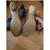 Image 2 : 4 Pairs Women's Shoes Including Romika, Rieker, Hush Puppies and Pikolinos