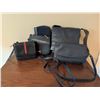 Image 2 : 5 Blue and Black Leather Shoulder Bags, Wallet and Crossbody Styles Assorted Brands