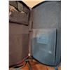 Image 5 : 5 Blue and Black Leather Shoulder Bags, Wallet and Crossbody Styles Assorted Brands