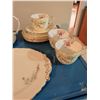 Image 5 : Paragon Princess Margaret Rose 1930 Commemorative Fine China Tea Set
