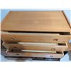 Image 4 : Mid-Century Modern 3-Drawer Teak Dresser with Recessed Pulls