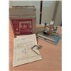 Image 2 : Kay an EE Sewmaster Toy Sewing Machine with Box and Instructions
