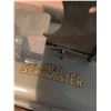 Image 6 : Kay an EE Sewmaster Toy Sewing Machine with Box and Instructions