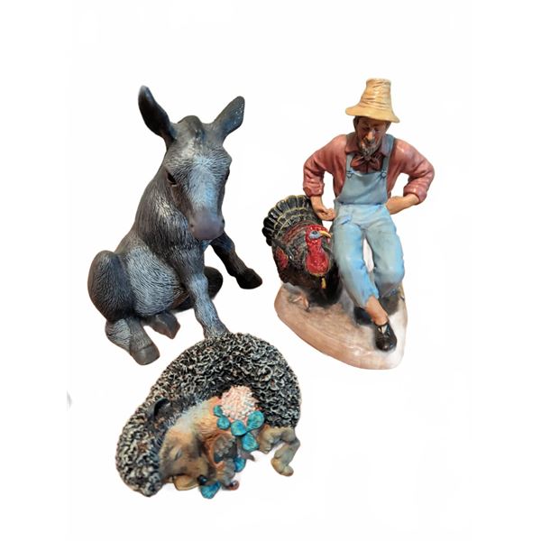 Thanksgiving Doultone Figurine with Donkey, Sheep, and Turkey Figurines