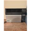 Image 3 : Homeowners Essentials: Hampton Bay Ceiling Fan, Oreck Air Purifier, Humidifier, Sanded Grout
