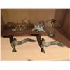 Image 2 : Lot: Brass Bird Figures, Glass Bird, Three Bluebirds, Metal Bird Sculpture