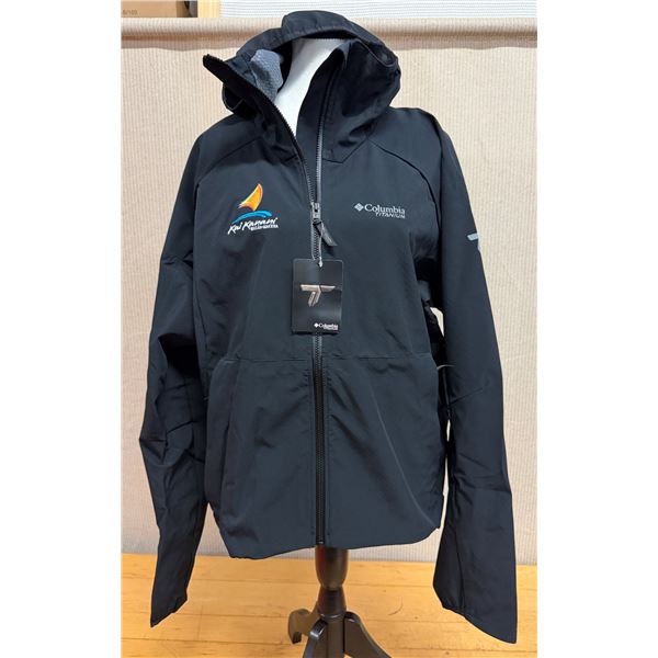 Women's Size XL Platinum Peak Black Softshell Jacket (Retail $130)
