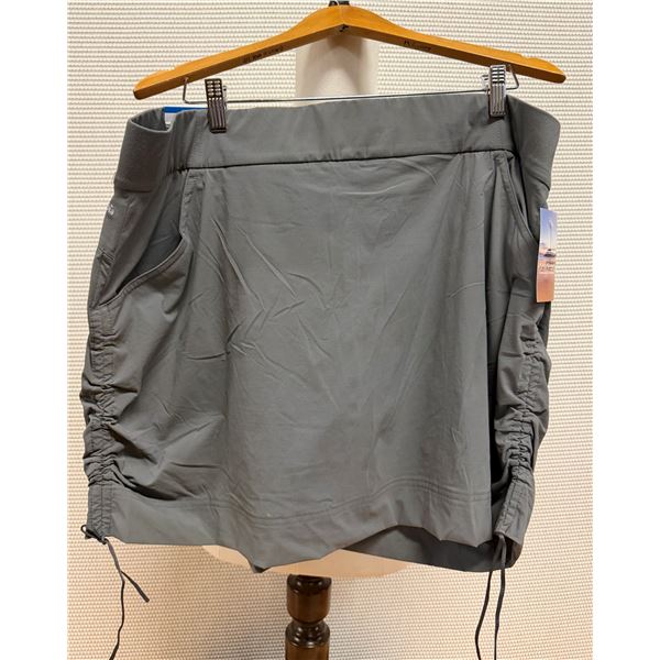 Women's Size 2XL Skort w/ Side Ties City Grey