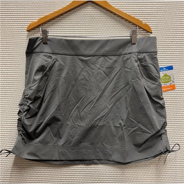 Women's Size XL Anytime Casual Skort, City Grey