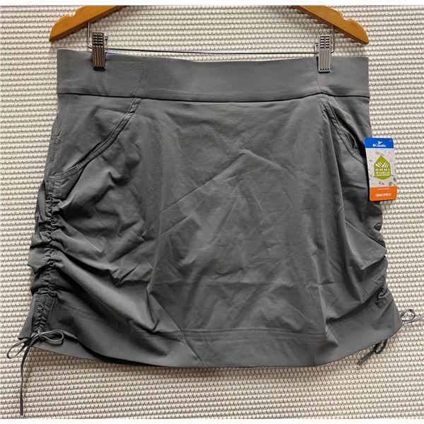 Women's Size L Anytime Casual Skort, City Grey