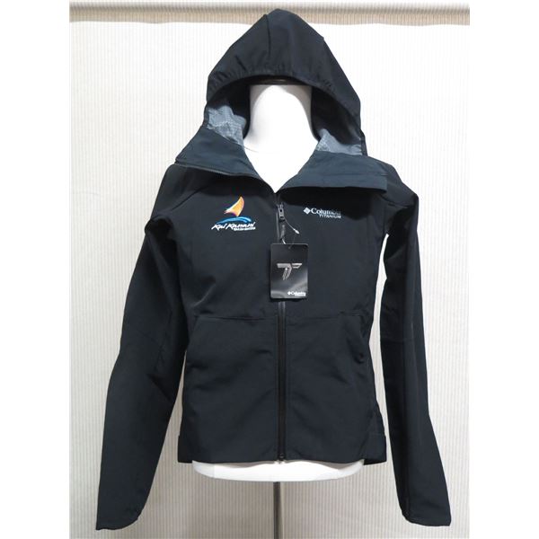 Women's Size XL Platinum Peak Black Softshell Jacket (Retail $130)