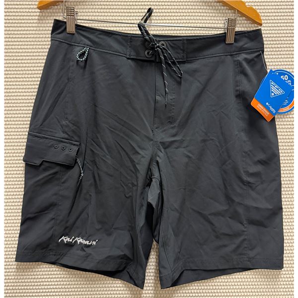 Men's Size 30 / Ins 9" Terminal Tackle Black Board Shorts