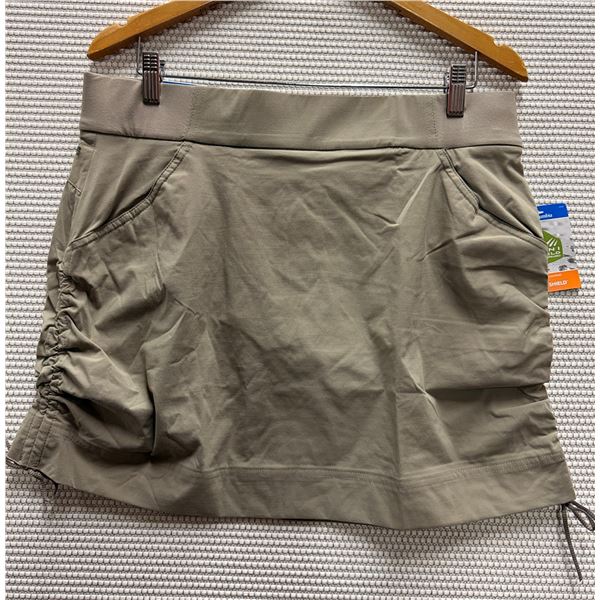 Women's Size L Anytime Casual Skort, Tusk Color