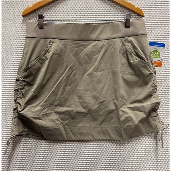 Women's Size L Anytime Casual Skort, Tusk Color