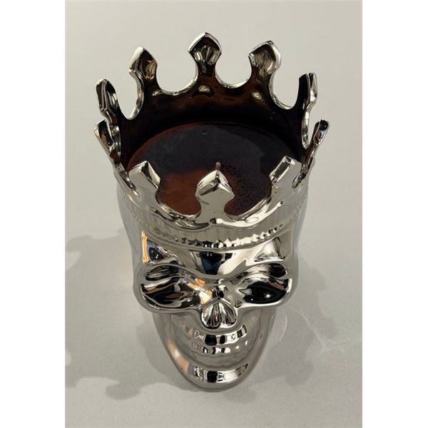 Thompson Ferrier's Silver Maximilien Skull candle