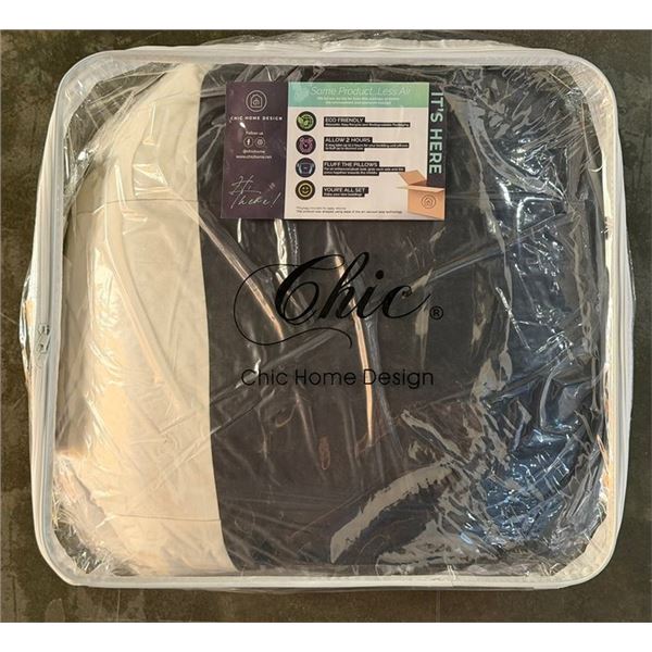 Chic Home Design King Comforter Set. New