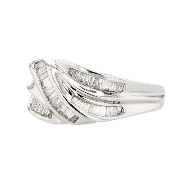 14K White Gold 1.05ctw Diamond Ring