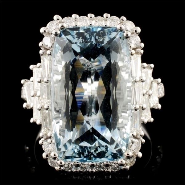 18K Gold 11.00ct Aquamarine & 1.50ctw Diamond Ring