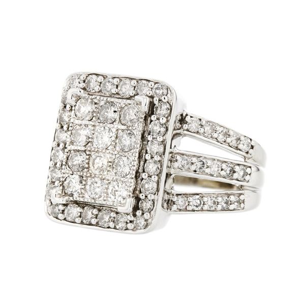 10K White Gold 1.25ctw Diamond Ring