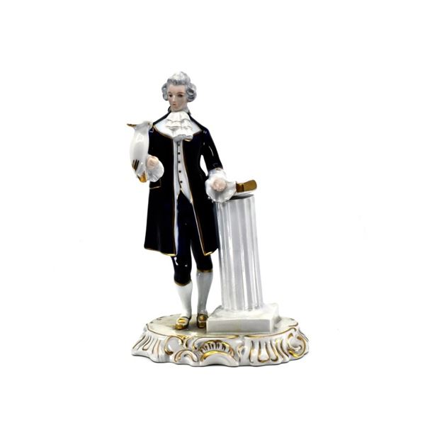 Estate Royal Dux Bohemia Porcelain Gentleman Bird