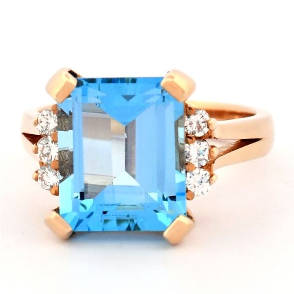 14K Yellow Gold 5.50ct Topaz & 0.20ct Diamond Ring