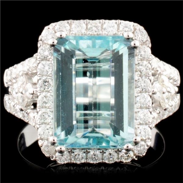 18K Gold 4.25ct Aquamarine & 0.90ctw Diamond Ring
