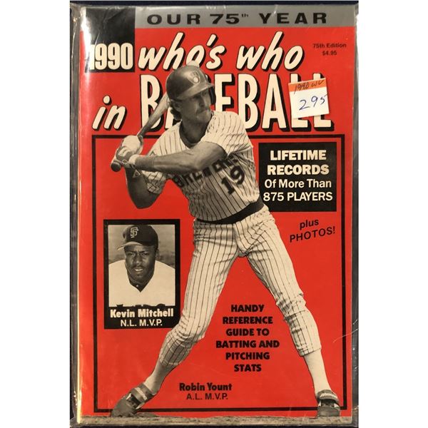 1990 WHO'S WHO IN BASEBALL - ROBIN YOUNT (HOF) COVER