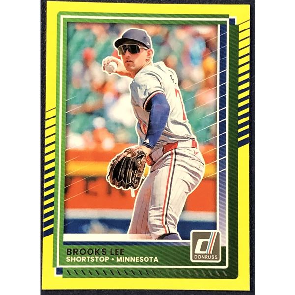 2025 DONRUSS BASEBALL YELLOW FLASH BROOKS LEE ROOKIE CARD