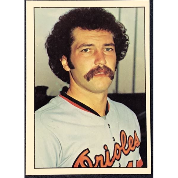 1975 SSPC BASEBALL WAYNE GARLAND