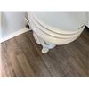 Image 9 : 2022 Comforts of Home 12' 2-Station Restroom Trailer w/ AC