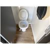 Image 11 : 2022 Lang Maritime Pro 5-Station Restroom Trailer w/ AC