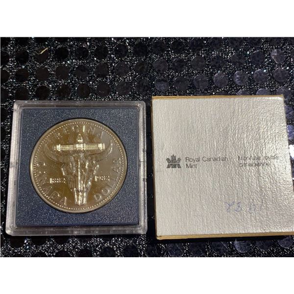 1982 Royal Canadian Mint Regina Dollar Coin, 500 Silver, 23.4g, With Case and Box