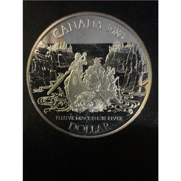 1989 Canada Mackenzie River Dollar Coin, 23g, .500 Silver, Elizabeth II Obverse